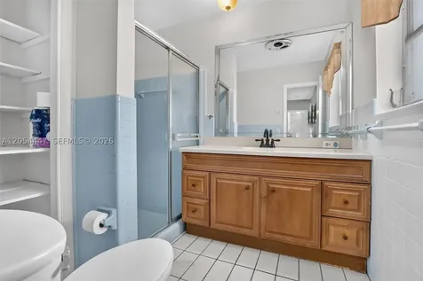 5620 SW 8th Street Plantation FL 33317