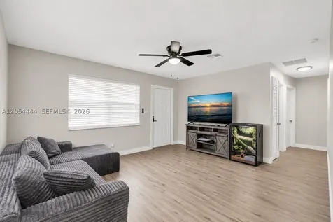 4561 NW 16th Terrace Tamarac FL 33309