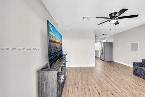 4561 NW 16th Terrace Tamarac FL 33309