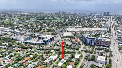 1892 NE 33rd Street Oakland Park FL 33306