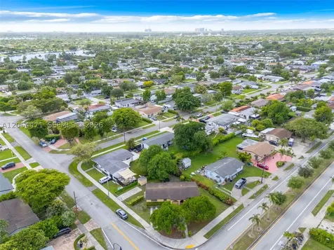 4901 SW 97th Avenue Miami FL 33165