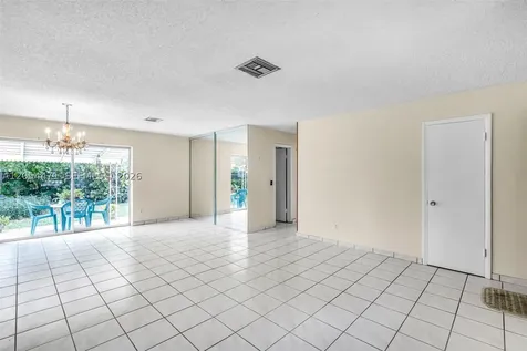 4901 SW 97th Avenue Miami FL 33165