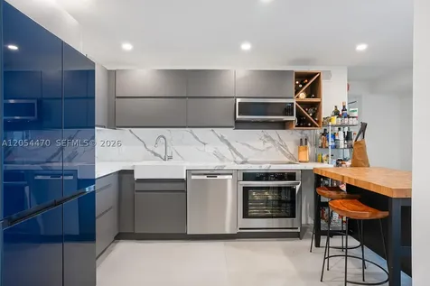 100 Bayview Drive Sunny Isles Beach FL 33160