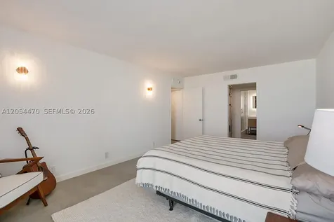 100 Bayview Drive Sunny Isles Beach FL 33160