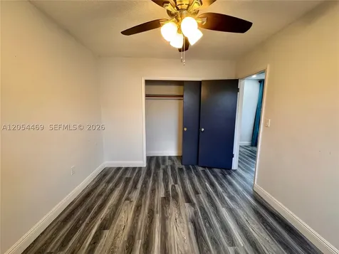 1158 NW 34th Avenue Miami FL 33125
