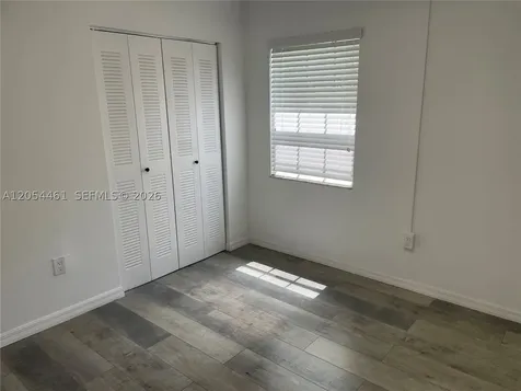 452 NE 210th Cir Terrace Miami FL 33179