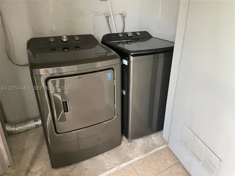 452 NE 210th Cir Terrace Miami FL 33179