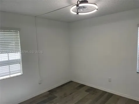 452 NE 210th Cir Terrace Miami FL 33179