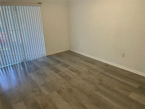 452 NE 210th Cir Terrace Miami FL 33179