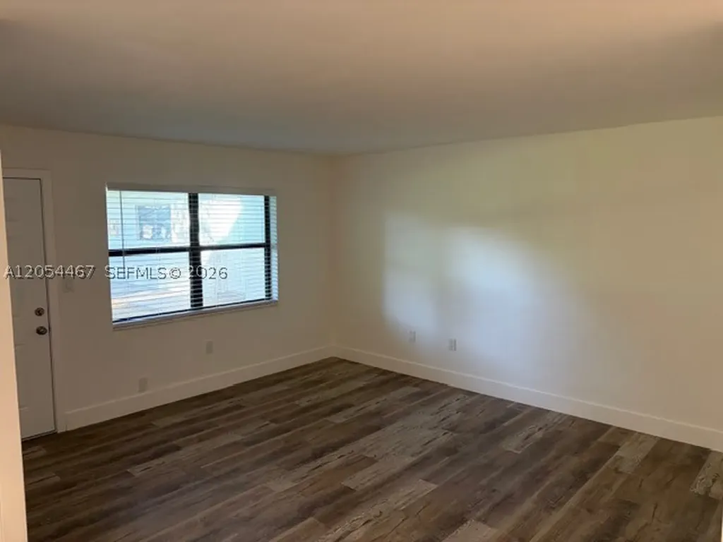 10350 SW 220th Street Cutler Bay FL 33190