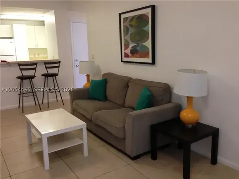 185 SE 14 Terrace Miami FL 33131