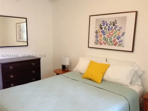185 SE 14 Terrace Miami FL 33131