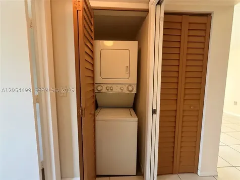 2011 Renaissance Boulevard Miramar FL 33025