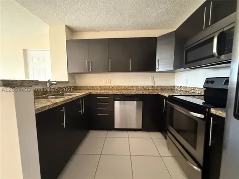 2011 Renaissance Boulevard Miramar FL 33025