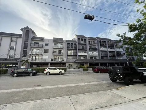 777 SW 9th Avenue Miami FL 33130