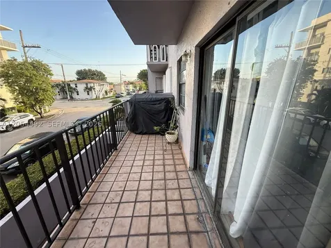 777 SW 9th Avenue Miami FL 33130