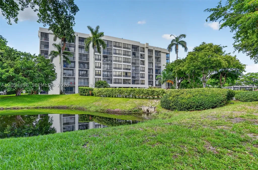5951 Wellesley Park Drive Boca Raton FL 33433