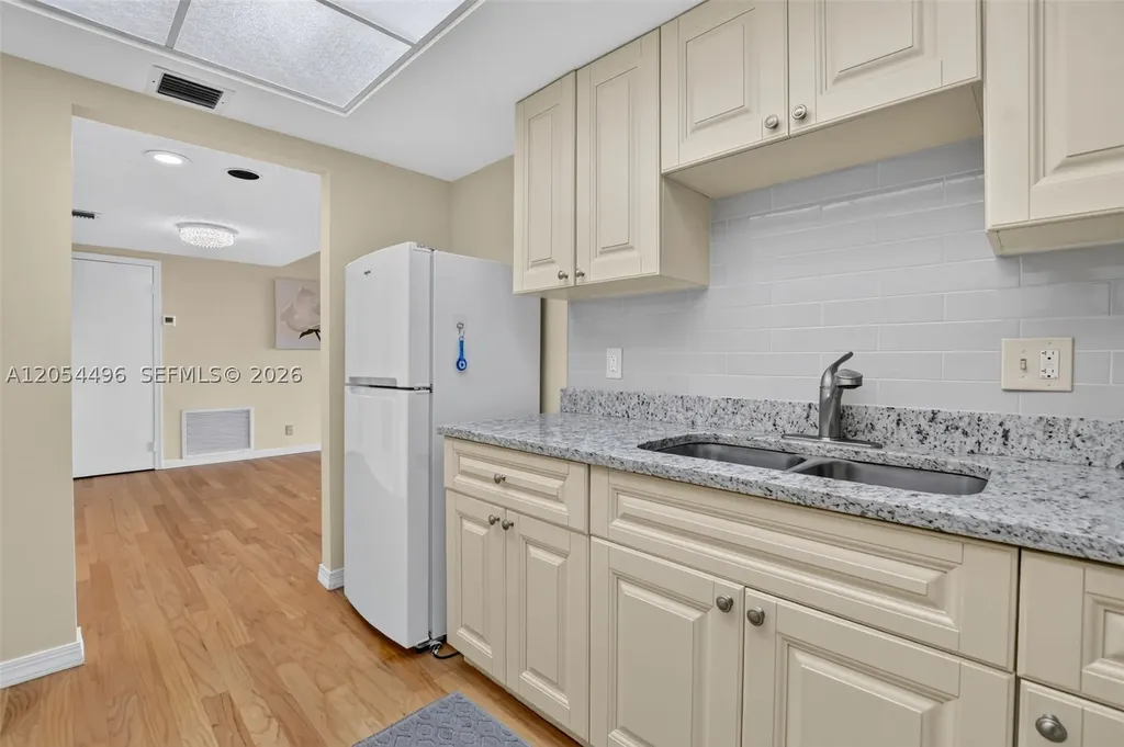 5951 Wellesley Park Drive Boca Raton FL 33433