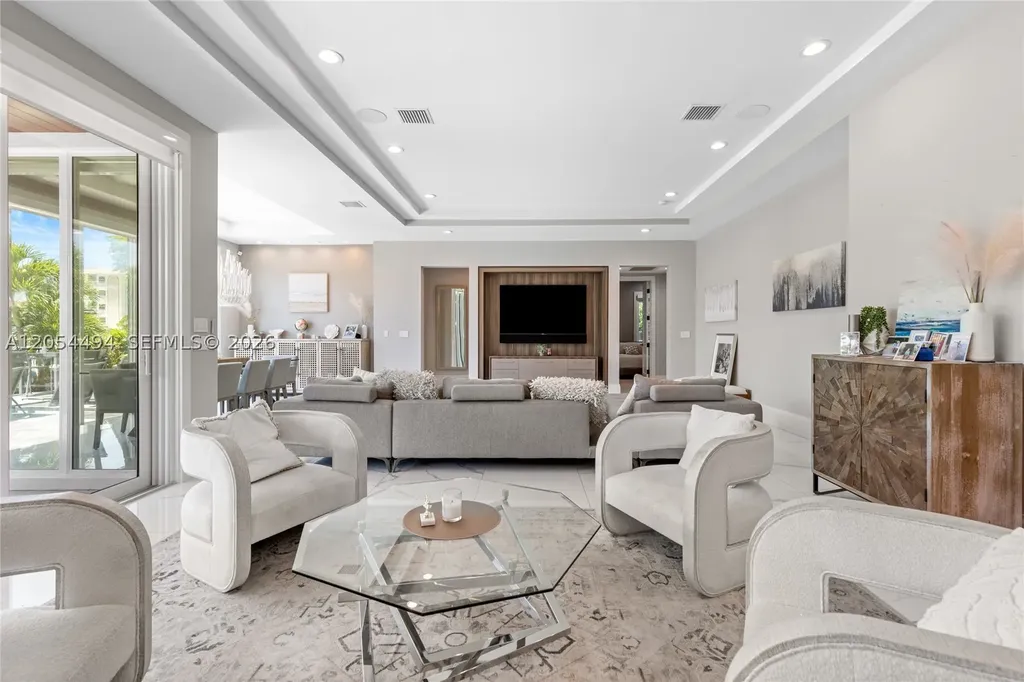 924 Evergreen Drive Delray Beach FL 33483
