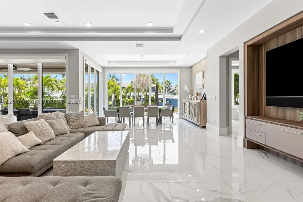 924 Evergreen Drive Delray Beach FL 33483
