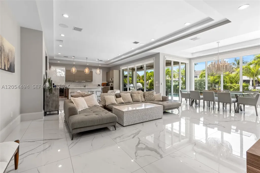924 Evergreen Drive Delray Beach FL 33483