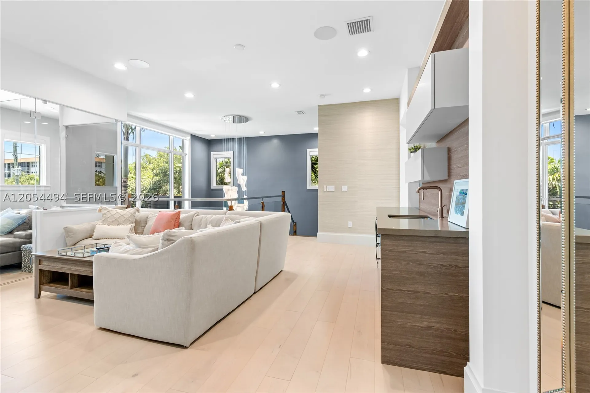 924 Evergreen Drive Delray Beach FL 33483