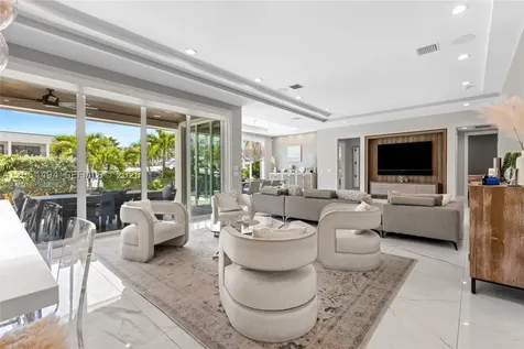 924 Evergreen Drive Delray Beach FL 33483