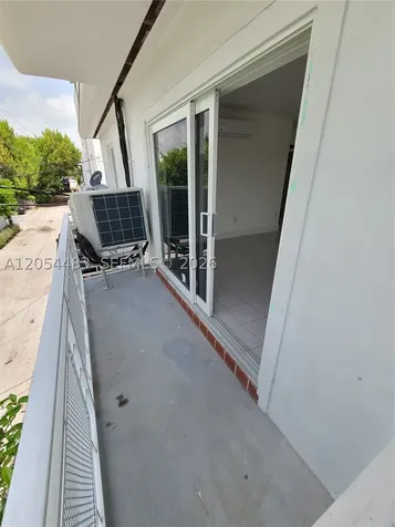 901 10th Street Miami Beach FL 33139