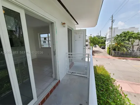 901 10th Street Miami Beach FL 33139