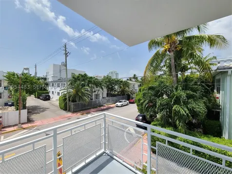 901 10th Street Miami Beach FL 33139
