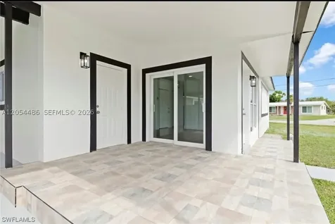 22258 Beverly Avenue Port Charlotte FL 33952