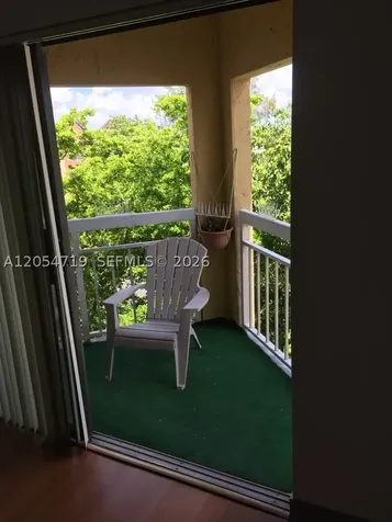 8290 Lake Drive Doral FL 33166