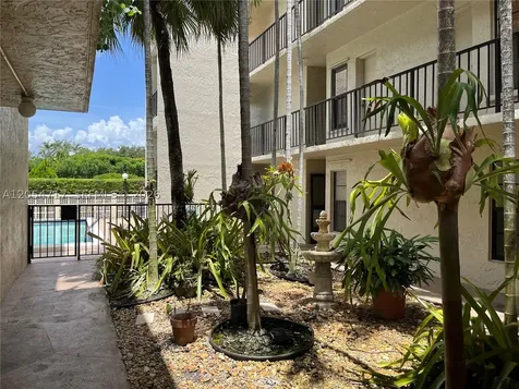 709 Curtiss Parkway Miami Springs FL 33166