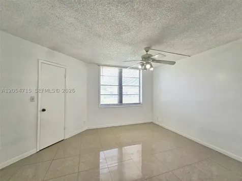 210 Lake Pointe Drive Oakland Park FL 33309