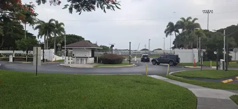 210 Lake Pointe Drive Oakland Park FL 33309
