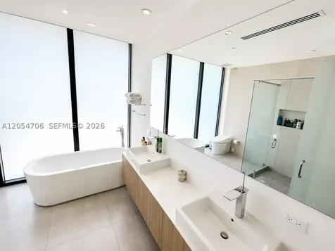 101 Sunrise Drive Key Biscayne FL 33149