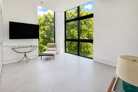 101 Sunrise Drive Key Biscayne FL 33149