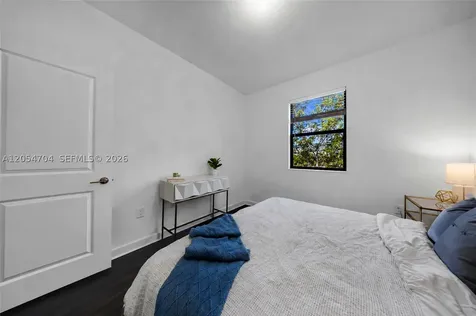 20674 NE 2nd Court Miami FL 33179
