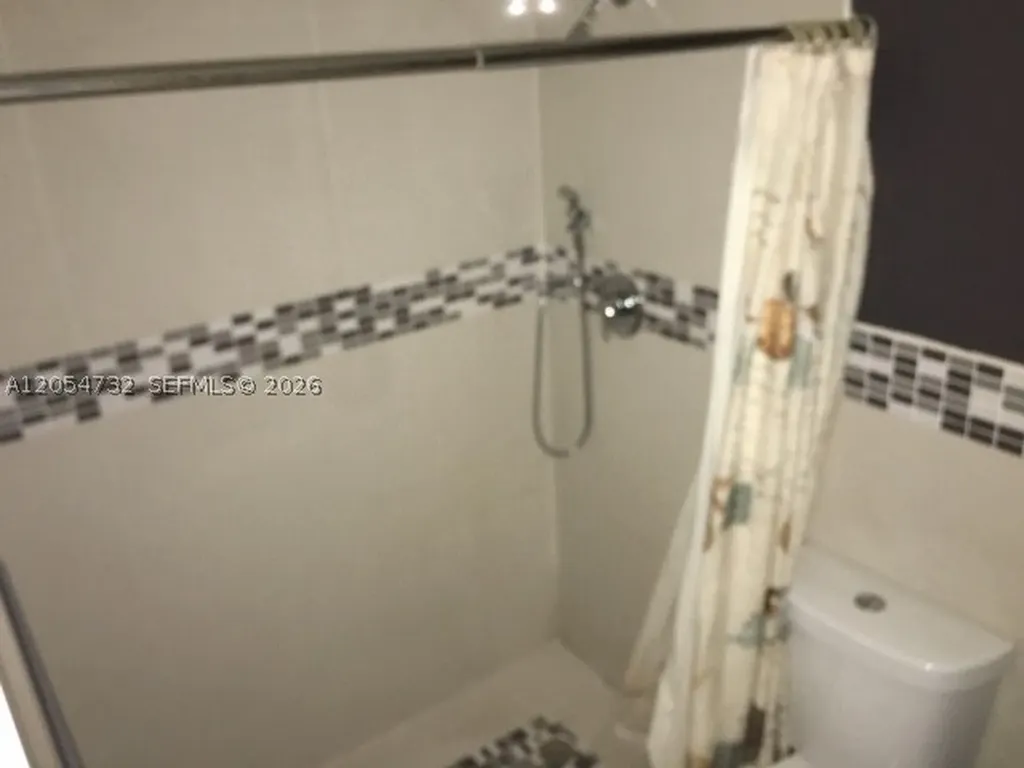 2407 SW 42nd Avenue Fort Lauderdale FL 33317