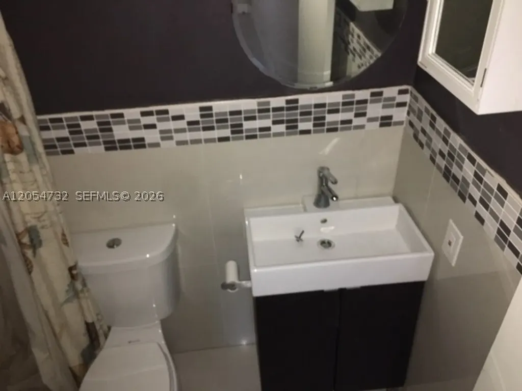 2407 SW 42nd Avenue Fort Lauderdale FL 33317