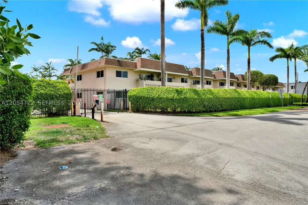 14500 SW 88th Avenue Palmetto Bay FL 33176