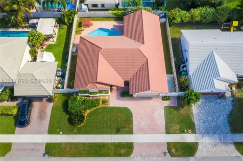 850 Amherst Avenue Davie FL 33325