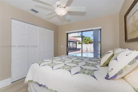 850 Amherst Avenue Davie FL 33325