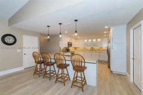850 Amherst Avenue Davie FL 33325