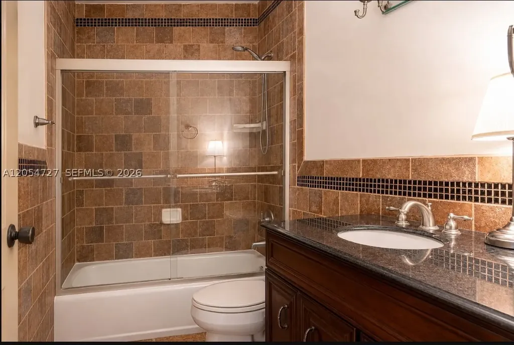 2201 NE 66th Street Fort Lauderdale FL 33308