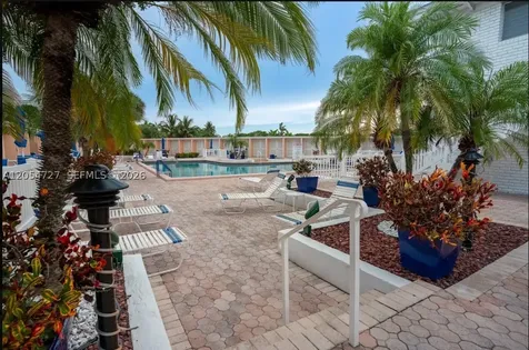 2201 NE 66th Street Fort Lauderdale FL 33308