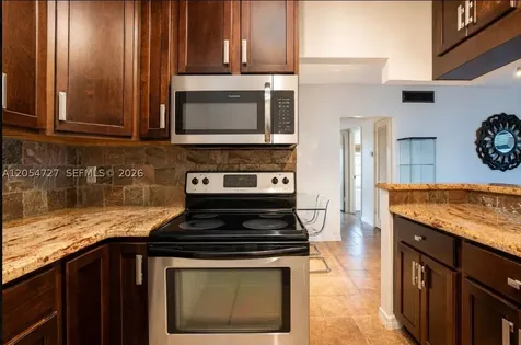 2201 NE 66th Street Fort Lauderdale FL 33308