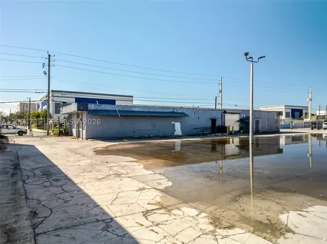 1001 NW 72nd Street Miami FL 33150