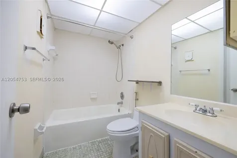 9365 Fontainebleau Boulevard Miami FL 33172