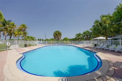 9365 Fontainebleau Boulevard Miami FL 33172